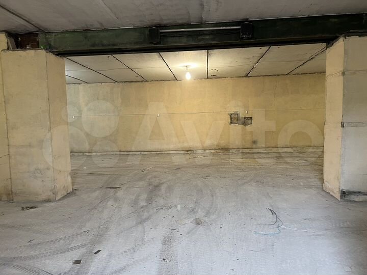 Склад, 300 м²