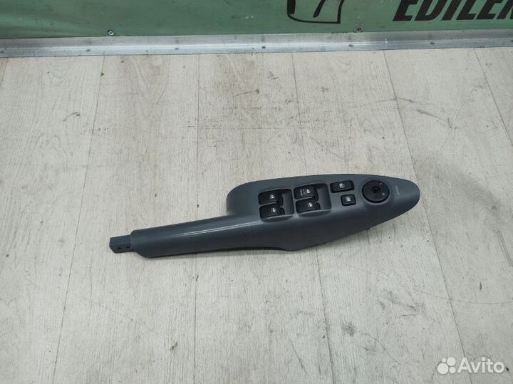 Блок управления стеклами Hyundai Tucson 2004-2010