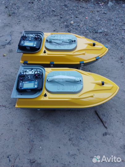 Прикормочный кораблик nitro carp