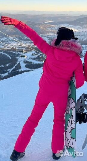 Горнолыжный костюм женский