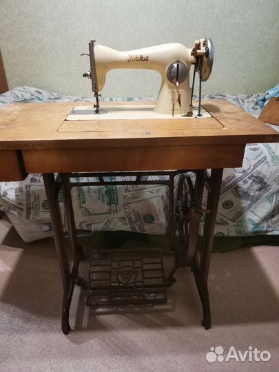 Швейная машина Tikka Финляндия (1962г)