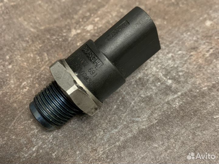 Датчик давления топлива Audi A6 C6