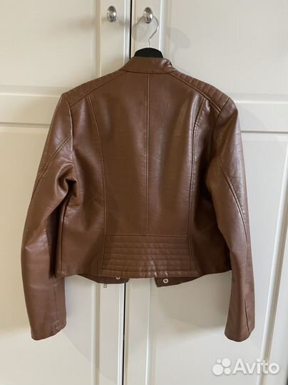 Куртка из экокожи Stradivarius