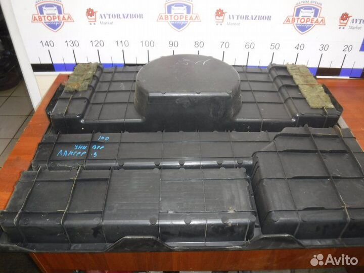 Короб багажника Mitsubishi Lancer 9 4G18 2005