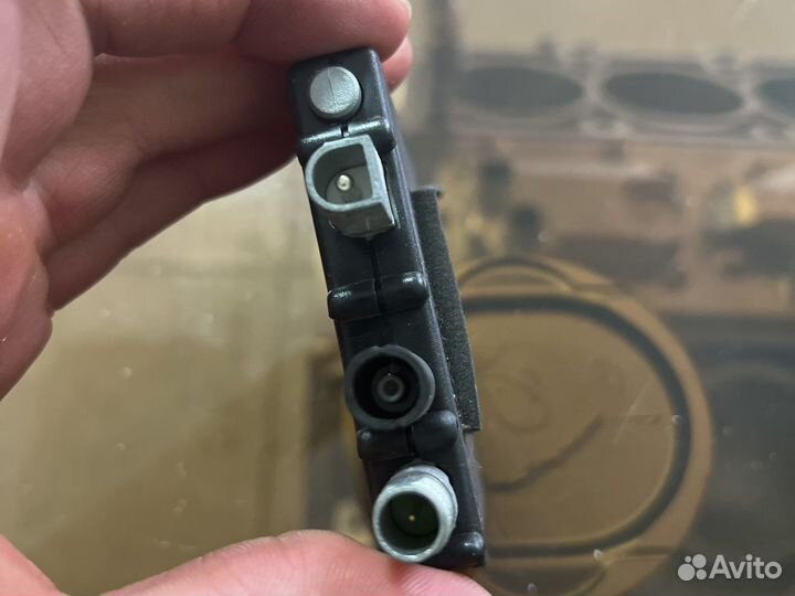 Усилитель антенны Land Rover Voque lll 4.2