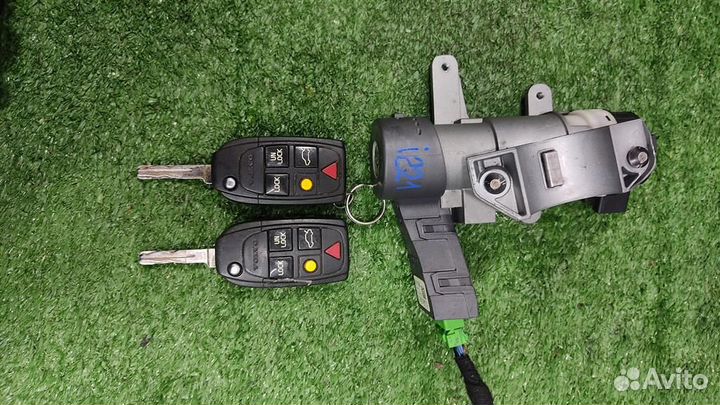 Замок зажигания Volvo XC90 2006