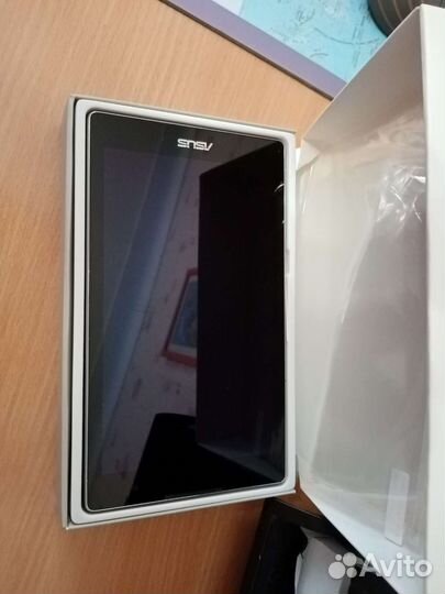 Asus ZenPadC7.0 планшет