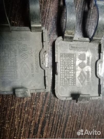 Заглушка буксировочного крюка Рено Логан 1 до рест