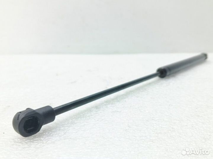 Амортизатор крышки багажника задний левый Audi A6