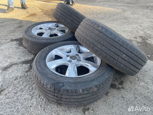 Литье диски r15 4x100 с резиной бу