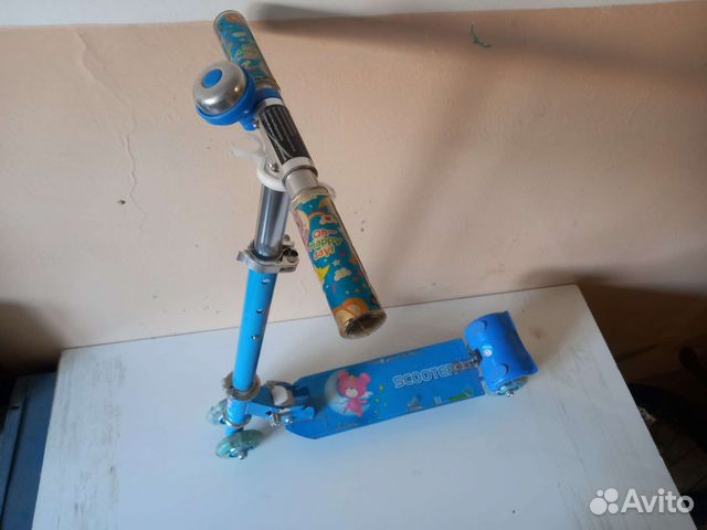 Самокат детский бу четырёх колесный