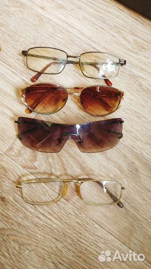 Очки разные