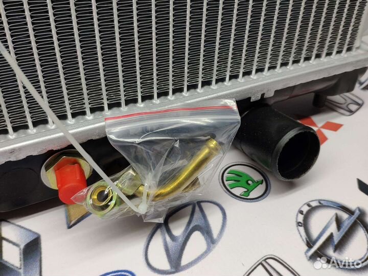 Радиатор охлаждения Nissan Murano Z50 (03-08)