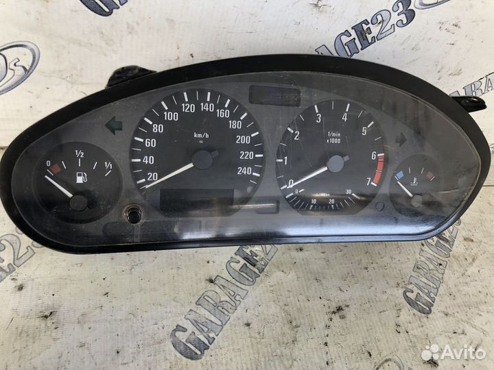 Панель приборов BMW 3-серия E36