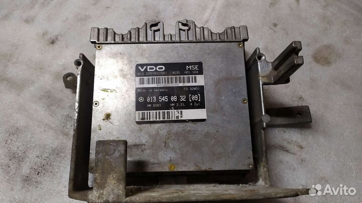 Эбу двигателя Мерседес 124 2.2i om 111 1993г