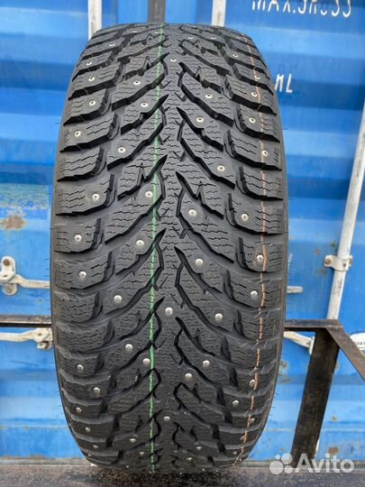 Nokian Tyres Hakkapeliitta 9 225/50 R18 92B