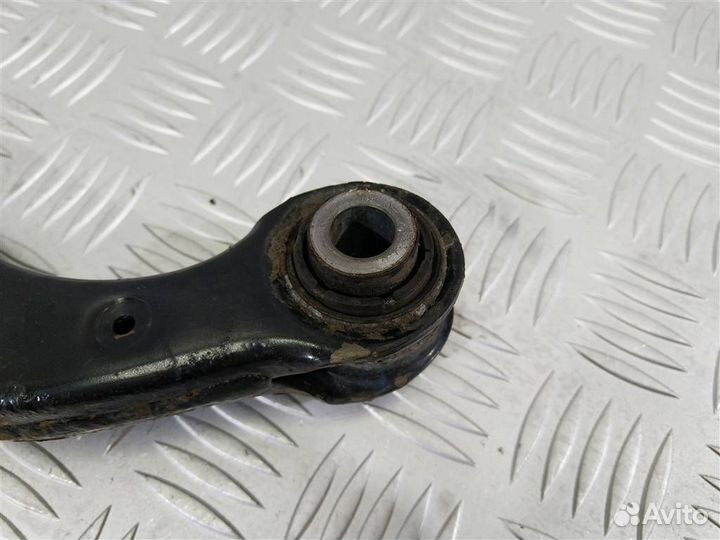 Рычаг задний Skoda Superb 5Q0505323C