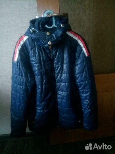 Куртка осенняя для мальчика 10-11 лет