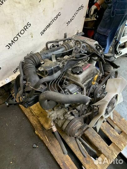 Двигатель Toyota 3RZ-fe Land Cruiser Prado RZJ95W