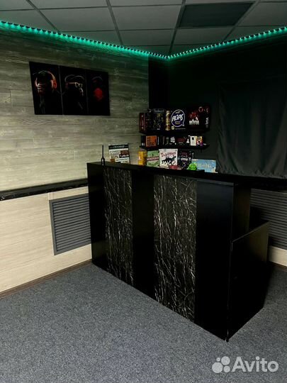 Happy place. Аренда антикафе