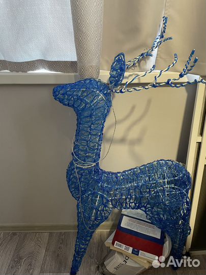 Светящийся олень новогодний