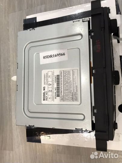 Магнитола с DVD Chevrolet Tahoe 2013 г