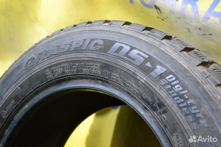 Dunlop Graspic DS1 215/60 R16
