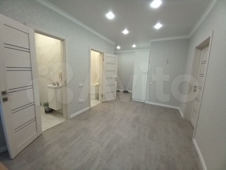 3-к. квартира, 90 м², 16/16 эт.