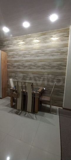 4-к. квартира, 72 м², 1/3 эт.