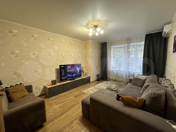 4-к. квартира, 78 м², 1/6 эт.