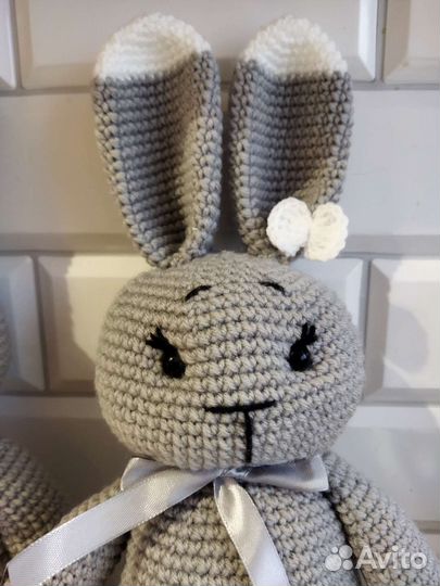 Вязаный заяц ручная работа