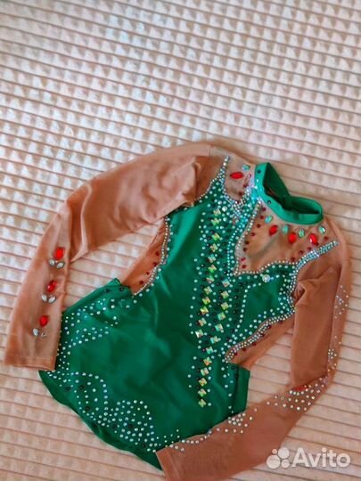 Продаётся купальники для художественной гимнастики