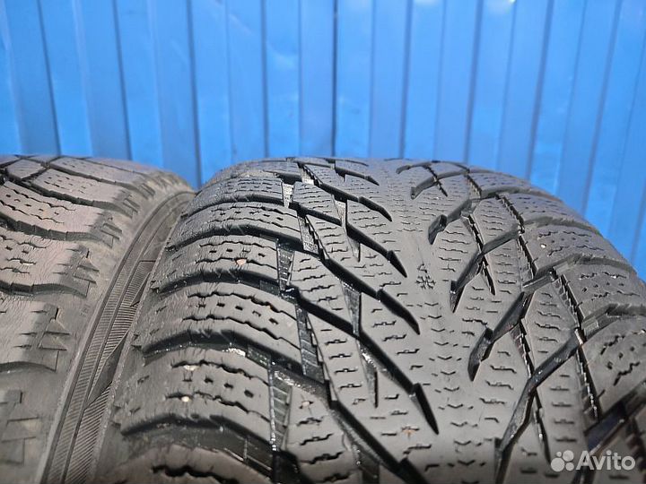 Nokian Tyres Hakkapeliitta R3 SUV 235/50 R18