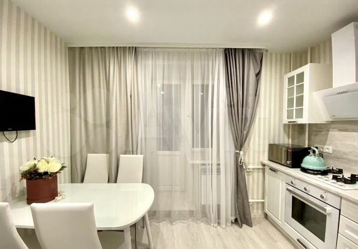 1-к. квартира, 34 м², 8/10 эт.