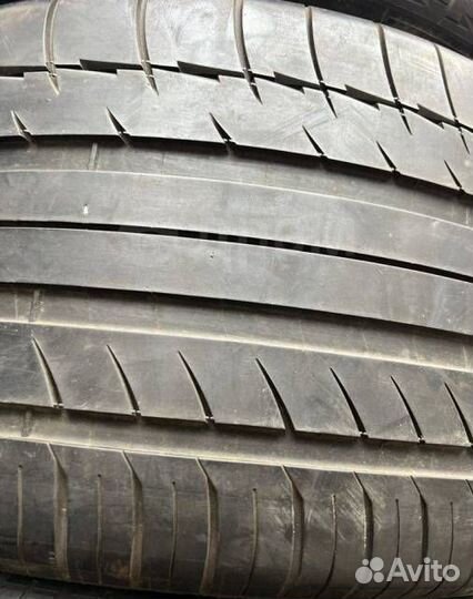 Michelin Latitude Sport 295/35 R21