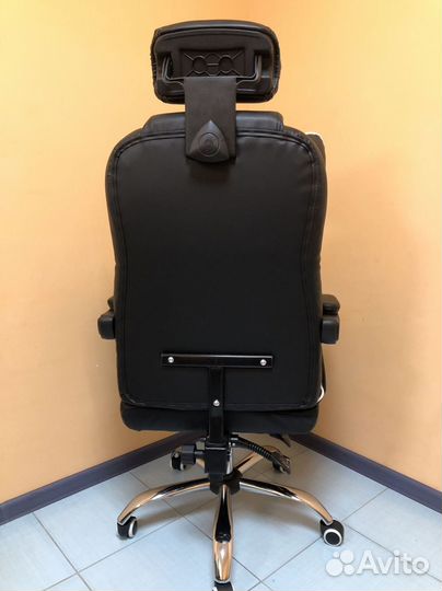 Офисное кресло (геймерское). Кресло для директора