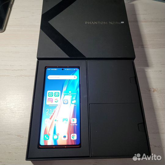 TECNO Phantom X2 Pro, 12/256 ГБ