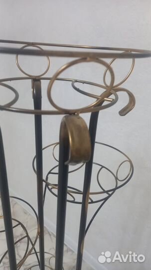 Подставка для цветов