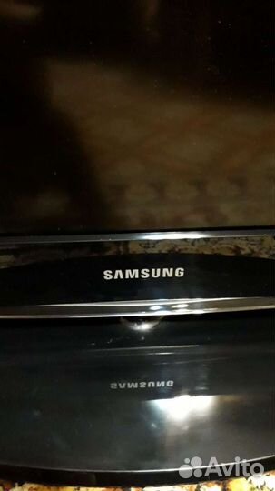 Телевизор samsung FUL HD