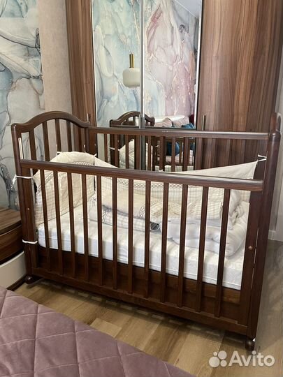 Детская кроватка