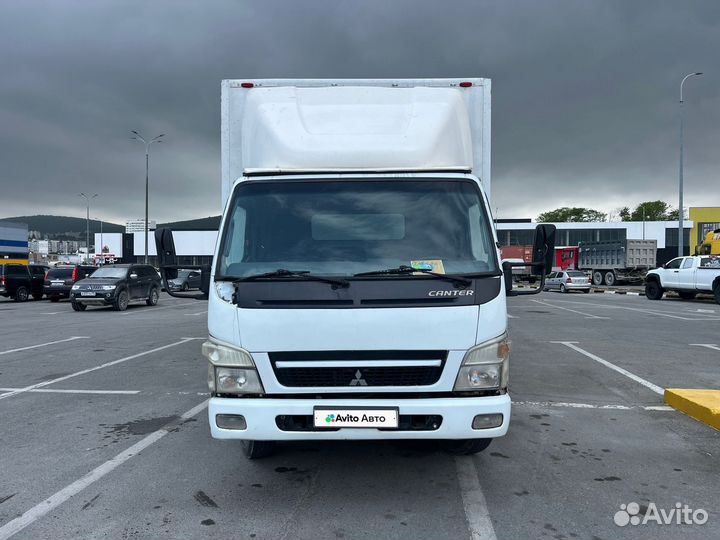 Mitsubishi Fuso Canter, 2011