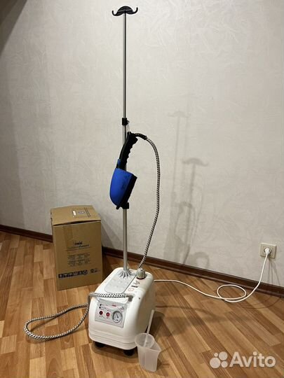 Парогенератор с щеткой Silter SPR/MN 2004 F 2литра