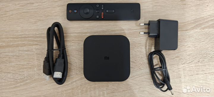 Смарт тв приставка Xiaomi Mi Box S