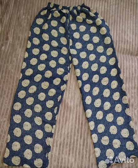 Летний женский костюм со штанами