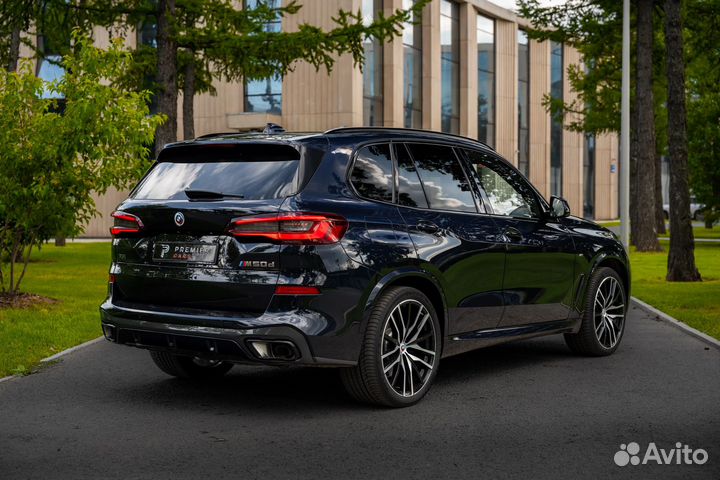 Аренда авто BMW X5M 50d