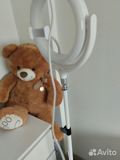 Штатив для телефона с лампой