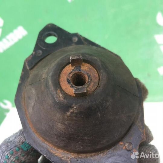 Опора двигателя задняя Сеат Кордоба