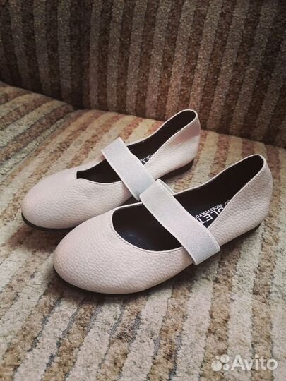 Туфельки для девочки
