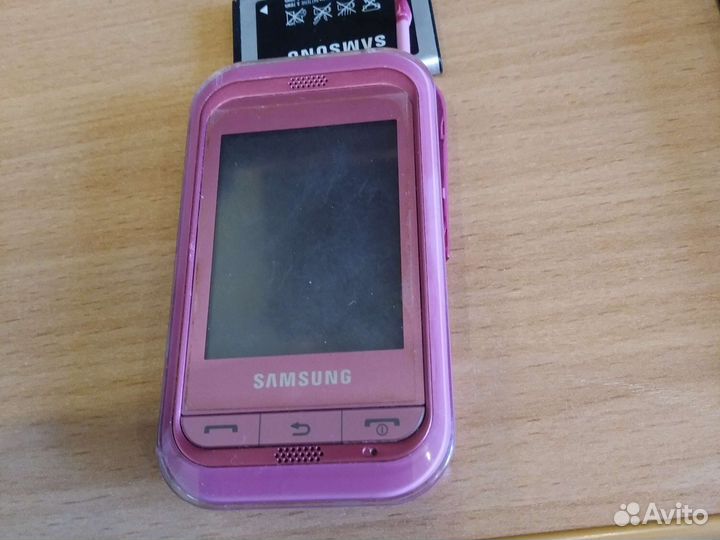 Телефон Samsung