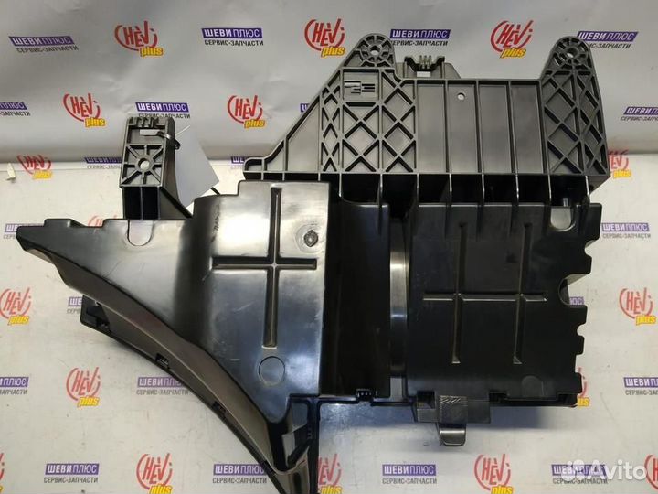 Сабвуфер Cadillac Escalade